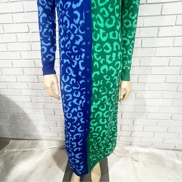 Farm Rio Women’s Blue and Green Cardigan Dress - Picture 3 of 9